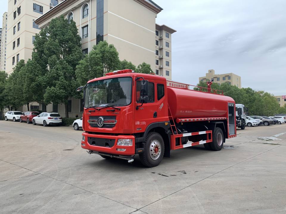 13噸東風(fēng)D9消防灑水車(chē)